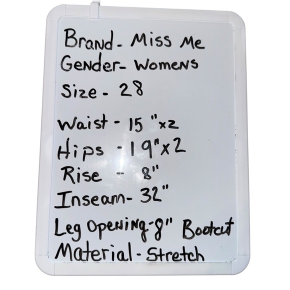 Miss Me Women’s Jeans SZ 28 Boot Fading Dark Wash Distressed Rhinestones Waist - Picture 7 of 7